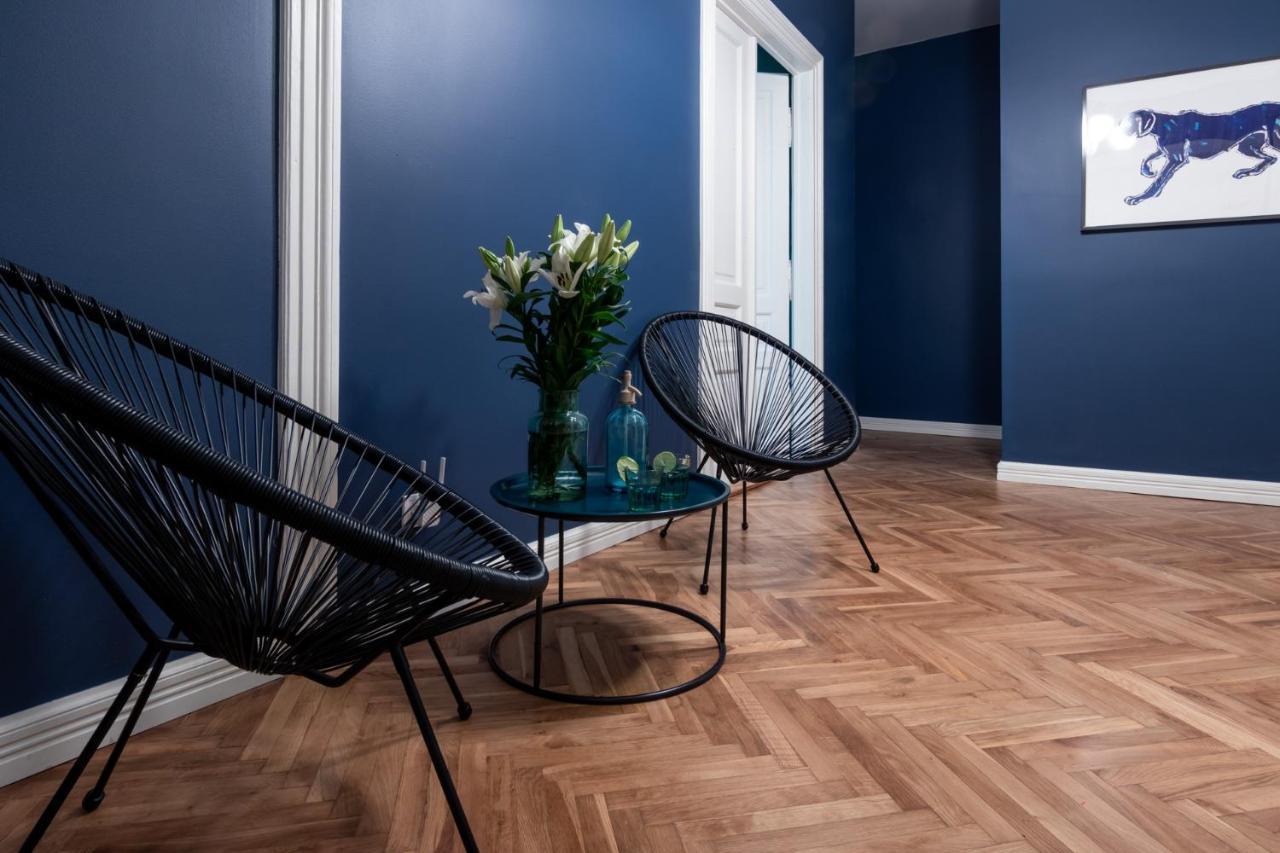 Barbacan Suites - Old Town Apartments - By Upstairs Krakau Exterior foto
