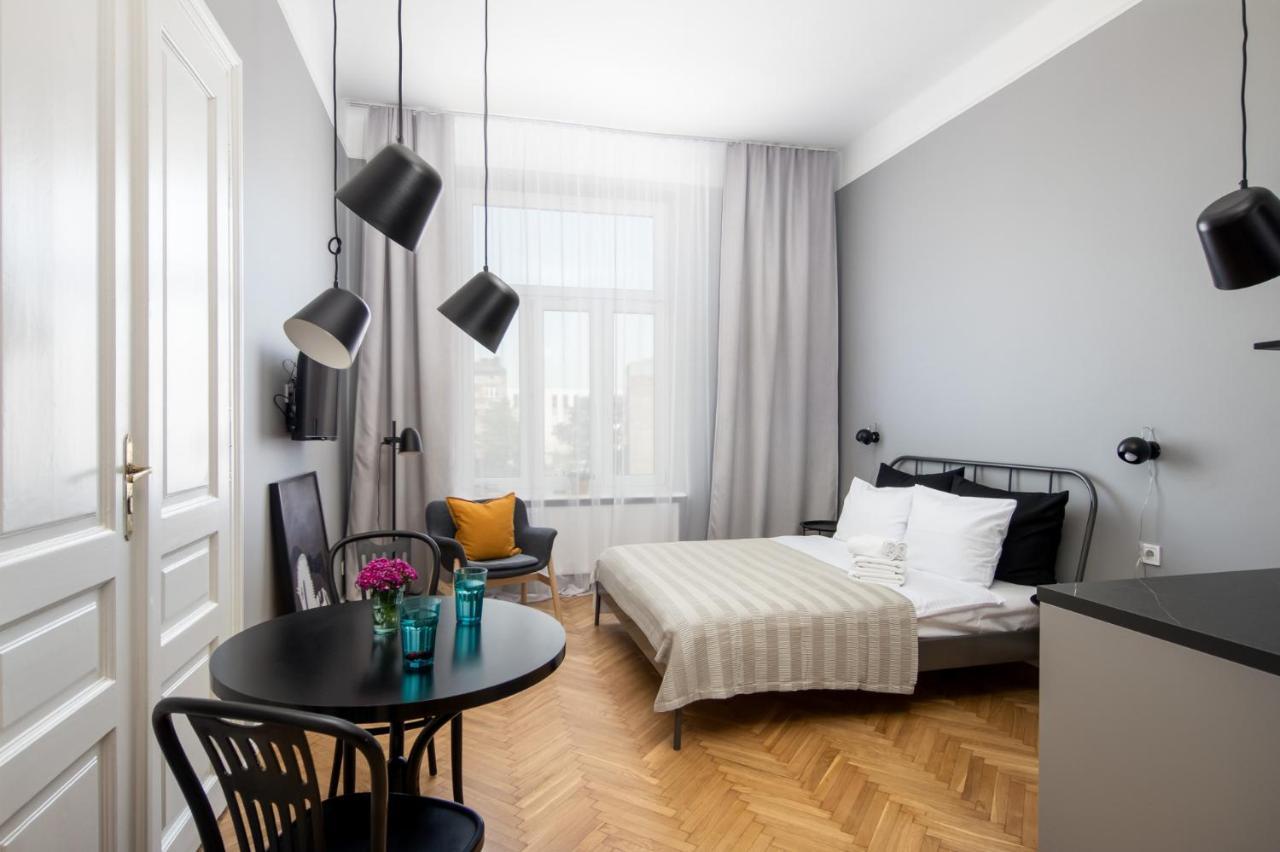 Barbacan Suites - Old Town Apartments - By Upstairs Krakau Exterior foto