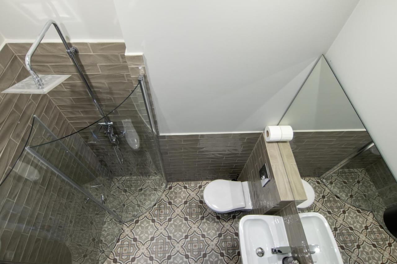 Barbacan Suites - Old Town Apartments - By Upstairs Krakau Exterior foto